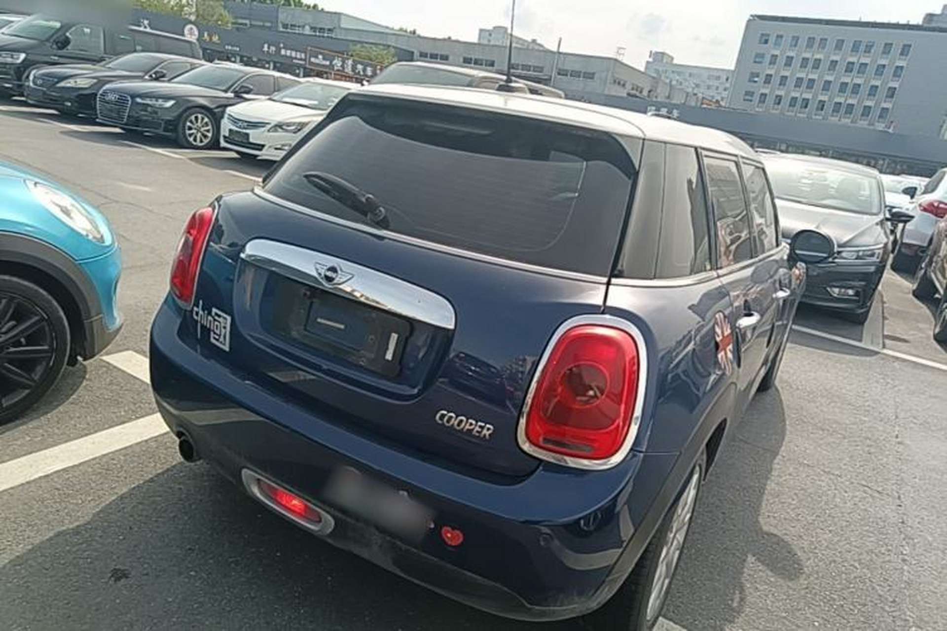 Used MINI 2015 1.5T COOPER Fun Five-Door Edition Rear Right 45 Deg