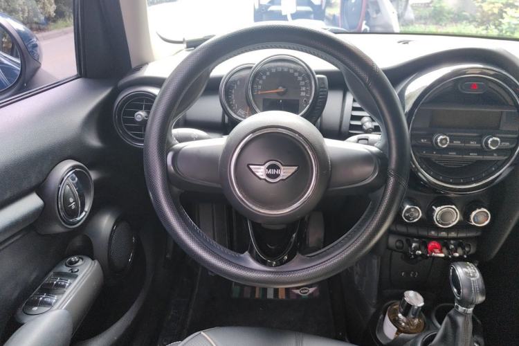 Used MINI 2015 1.2T ONE Five-Door Edition Steering Wheel