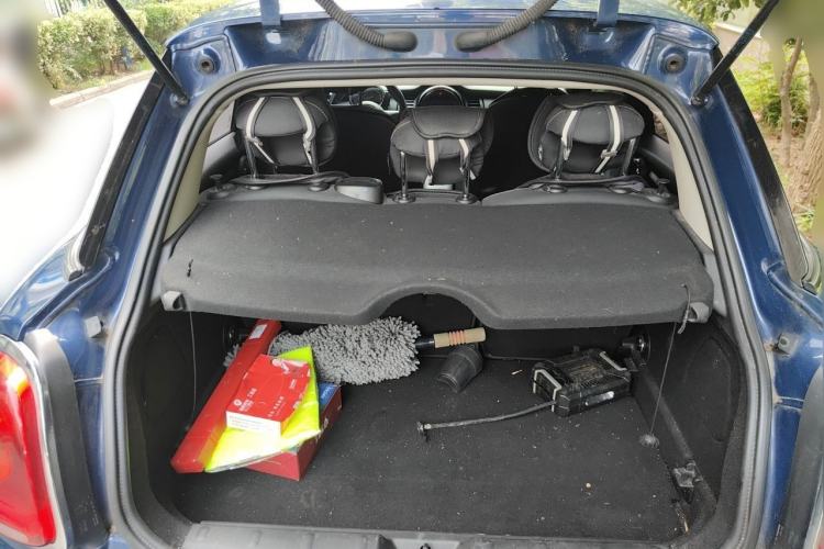Used MINI 2015 1.2T ONE Five-Door Edition Trunk