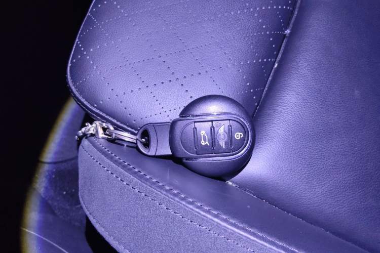 Used MINI 2015 2.0T COOPER S Five-Door Edition Vehicle Key