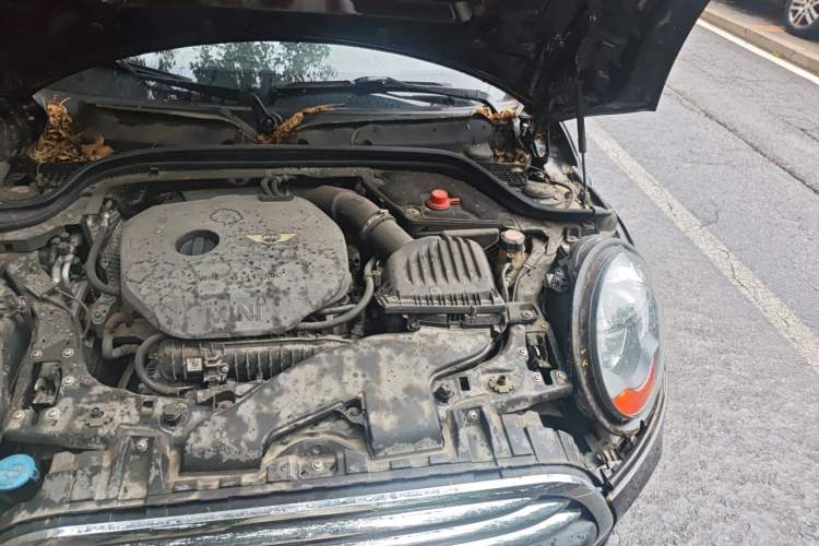 Used MINI 2015 1.2T ONE Five-Door Edition Engine Bay Left