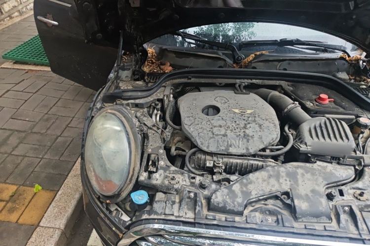Used MINI 2015 1.2T ONE Five-Door Edition Engine Bay Right