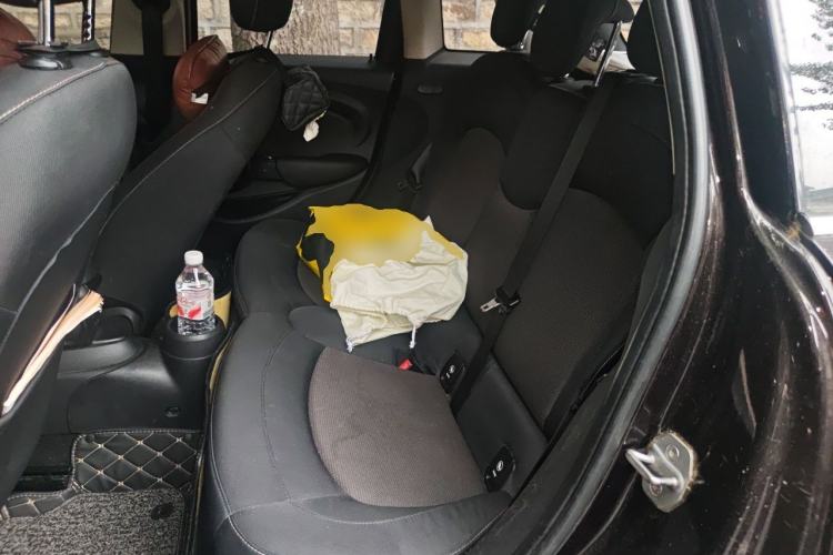 Used MINI 2015 1.2T ONE Five-Door Edition Left Rear Seat
