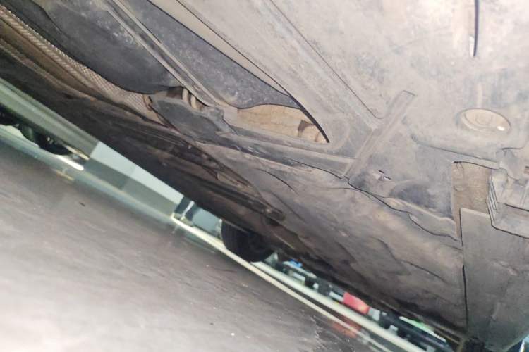 Used MINI 2015 1.5T COOPER Fun Five-Door Edition Chassis Rear Right