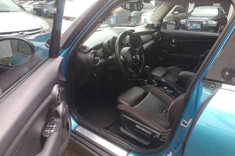 Used MINI 2015 1.5T COOPER Excitement Five-Door Edition Driver Seat