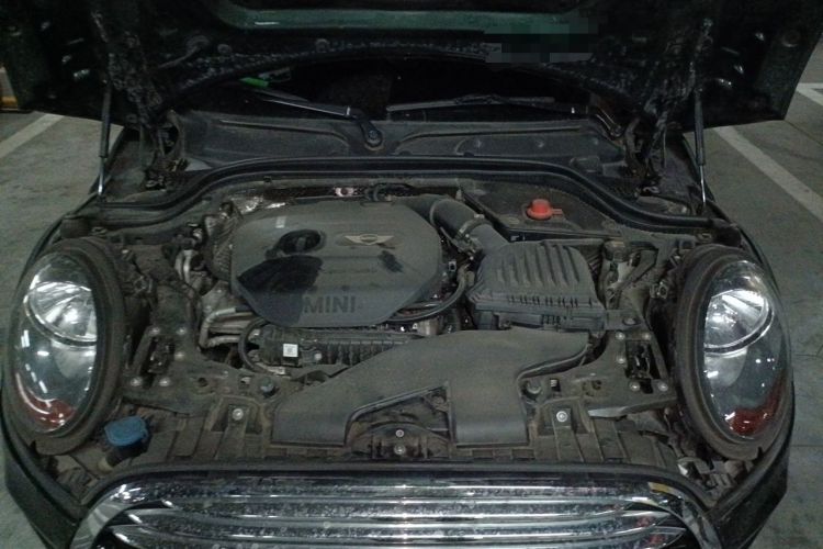 Used MINI 2015 1.5T COOPER Fun Five-Door Edition Engine Bay