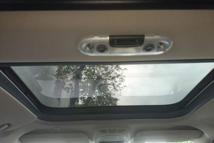 Used MINI 2015 1.5T COOPER Excitement Five-Door Edition Headliner