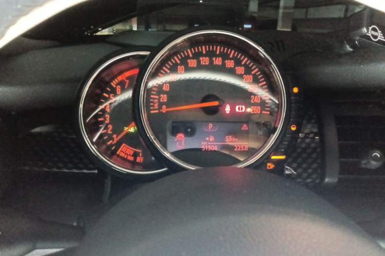 Used MINI 2015 2.0T COOPER S Five-Door Edition Instrument Cluster