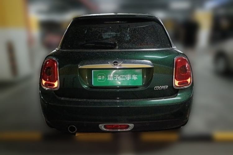 Used MINI 2015 1.5T COOPER Fun Five-Door Edition Rear