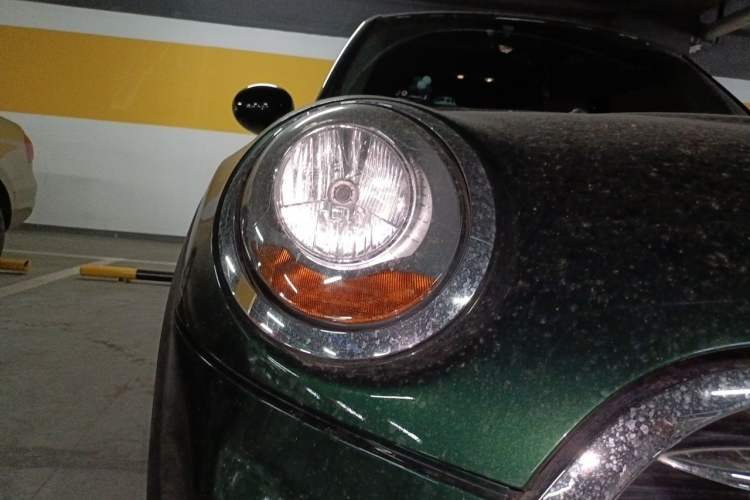 Used MINI 2015 1.5T COOPER Fun Five-Door Edition Right Front Headlight