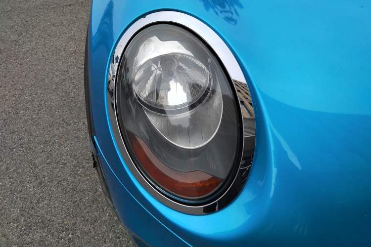 Used MINI 2015 1.5T COOPER Fun Five-Door Edition Right Front Headlight