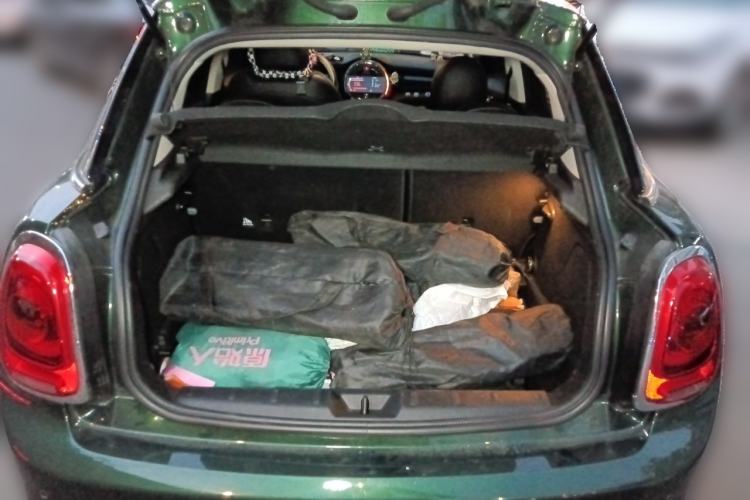 Used MINI 2015 2.0T COOPER S Five-Door Edition Trunk