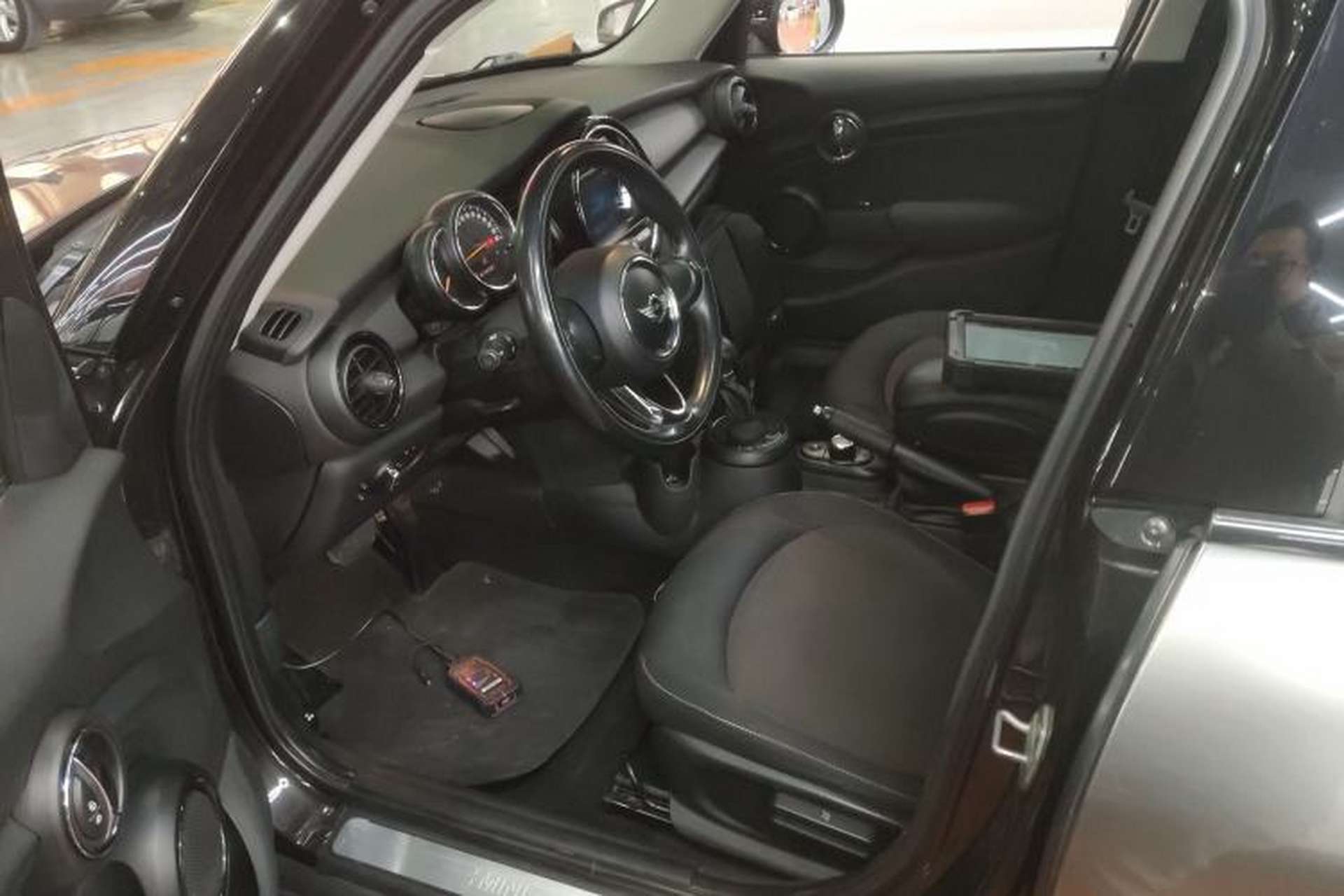 Used MINI 2015 1.2T ONE Five-Door Edition Driver Seat