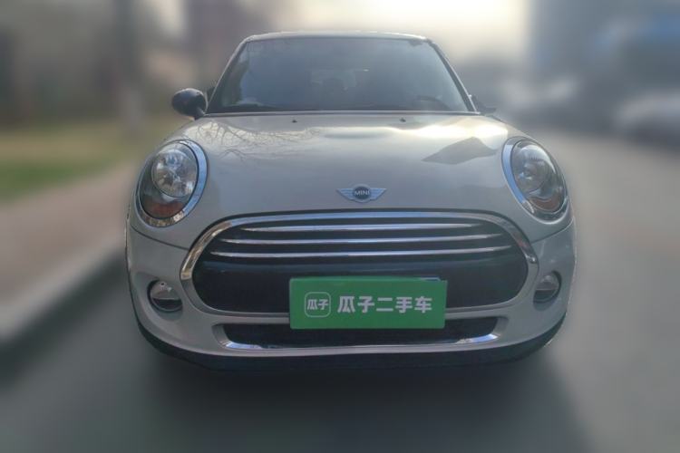 Used MINI 2015 1.5T COOPER Fun Five-Door Edition Front