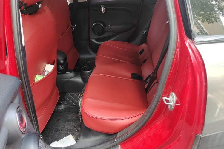 Used MINI 2015 1.5T COOPER Fun Five-Door Edition Left Rear Seat