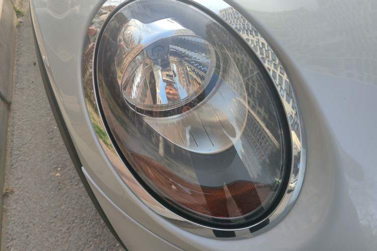 Used MINI 2015 1.5T COOPER Fun Five-Door Edition Right Front Headlight