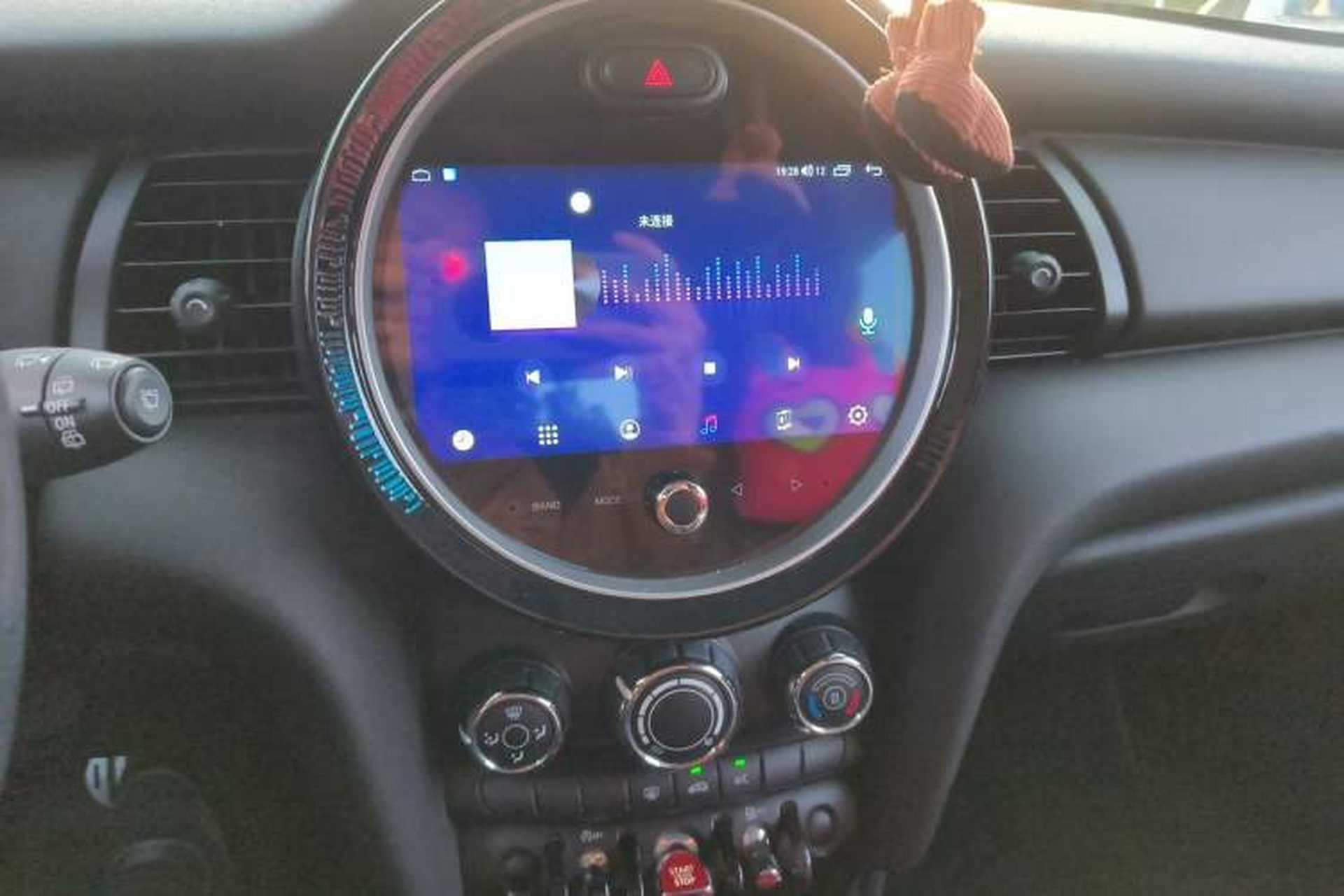Used MINI 2015 1.2T ONE Five-Door Edition Audio And AC Panel