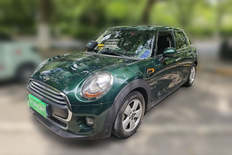 Used MINI 2015 1.2T ONE Five-Door Edition Guazi used car, China used car export, Used car for sale, Used cars, Cheapest cars for sale