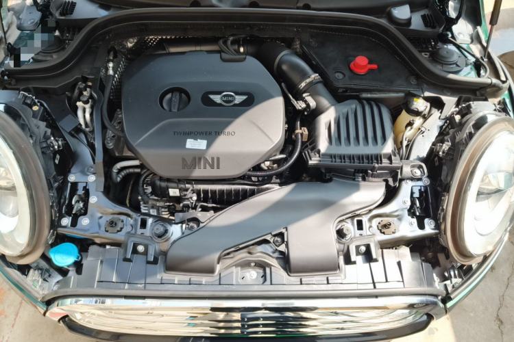 Used MINI 2015 1.5T COOPER Excitement Five-Door Edition Engine Bay