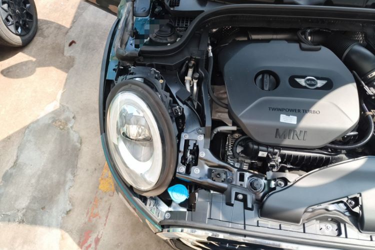 Used MINI 2015 1.5T COOPER Excitement Five-Door Edition Engine Bay Right