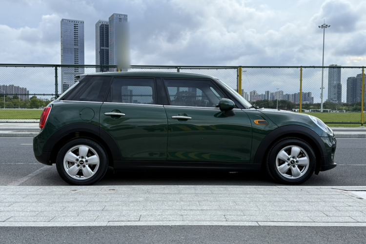 Used MINI 2015 1.2T ONE Five-Door Edition Exterior 6