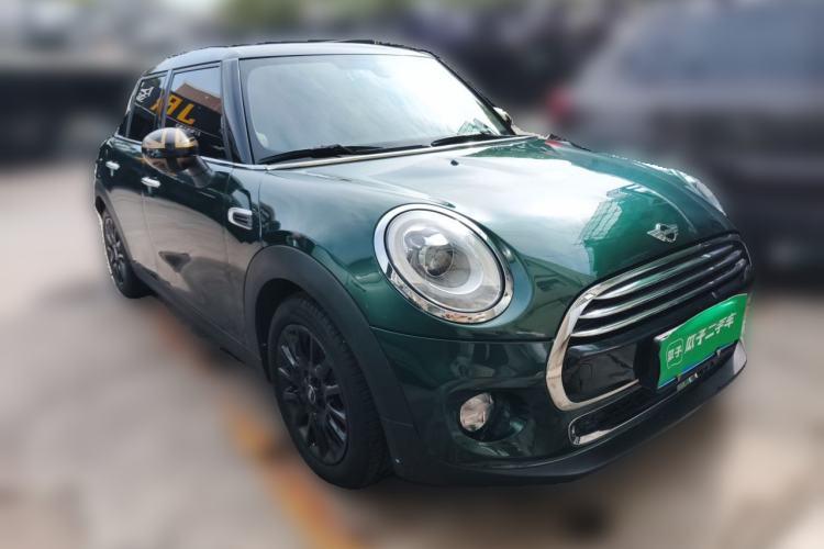 Used MINI 2015 1.5T COOPER Excitement Five-Door Edition Front Right 45 Deg
