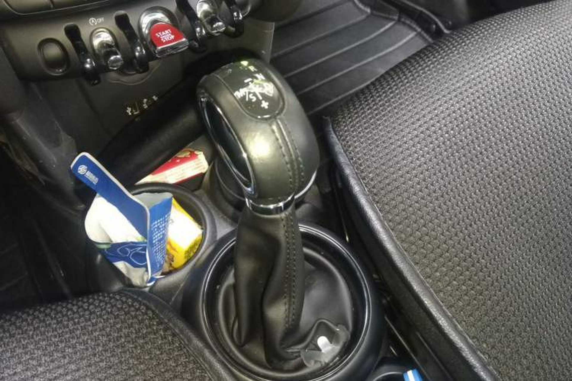 Used MINI 2015 1.2T ONE Five-Door Edition Gear Lever