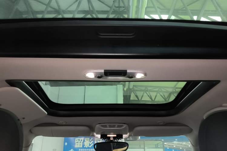 Used MINI 2015 1.5T COOPER Fun Five-Door Edition Headliner