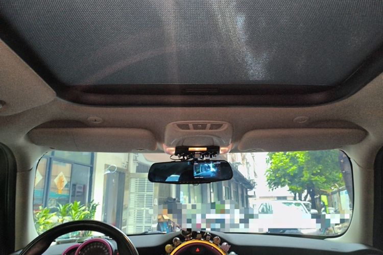 Used MINI 2015 1.5T COOPER Fun Five-Door Edition Headliner
