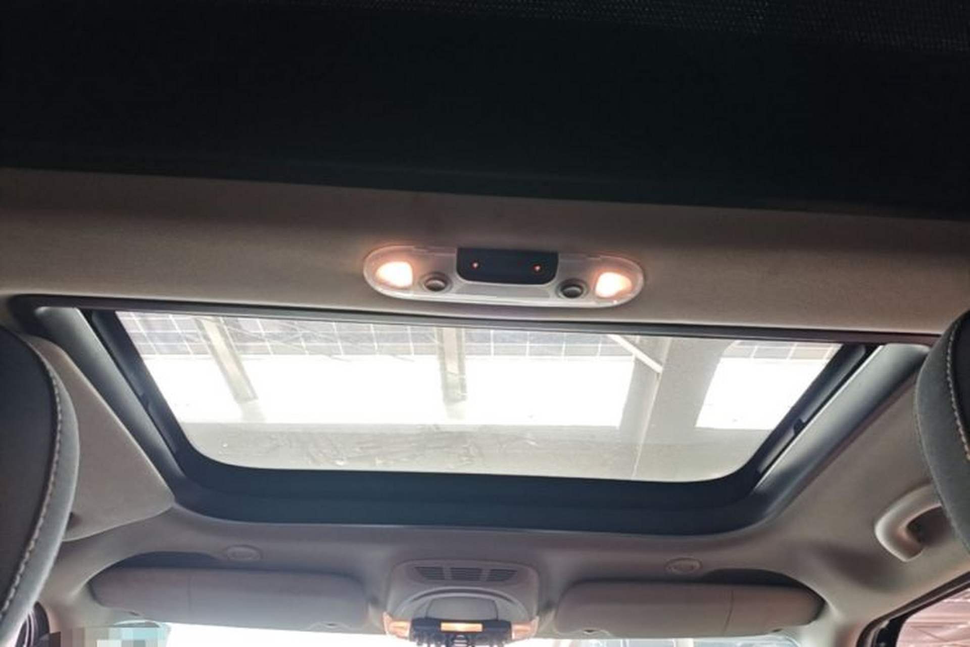 Used MINI 2015 1.2T ONE Five-Door Edition Headliner