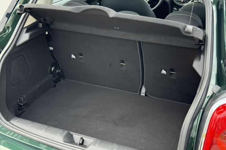 Used MINI 2015 1.2T ONE Five-Door Edition Interior 6