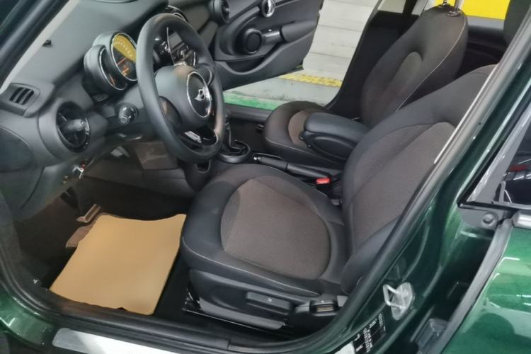 Used MINI 2015 1.2T ONE Five-Door Edition Left Front Seat