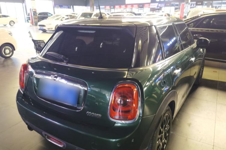 Used MINI 2015 1.5T COOPER Excitement Five-Door Edition Rear Right 45 Deg
