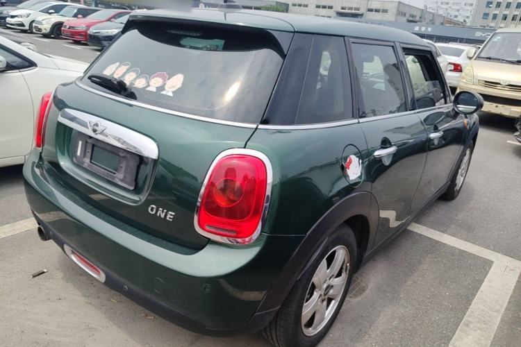 Used MINI 2015 1.2T ONE Five-Door Edition Rear Right 45 Deg