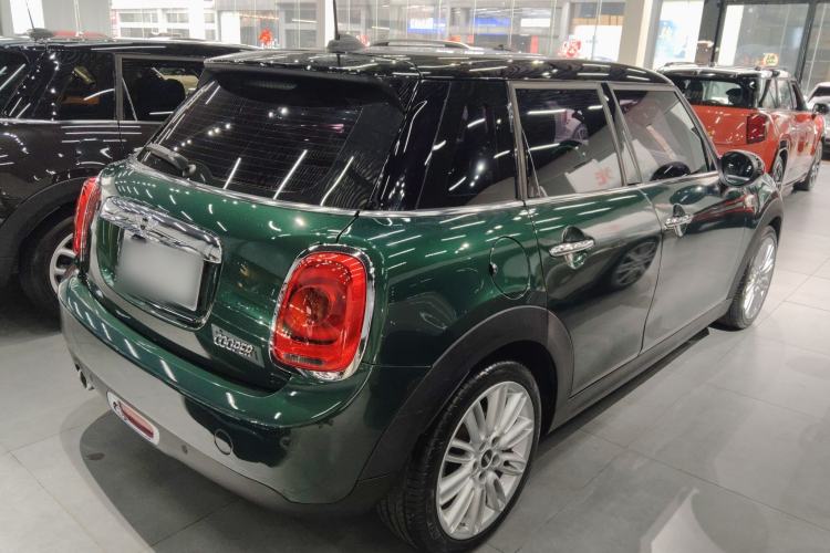 Used MINI 2015 1.5T COOPER Excitement Five-Door Edition Rear Right 45 Deg