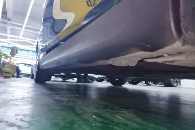 Used MINI 2015 1.2T ONE Five-Door Edition Right Side Sill