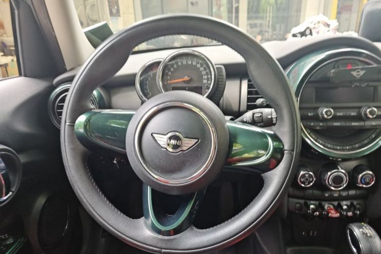Used MINI 2015 1.2T ONE Five-Door Edition Steering Wheel