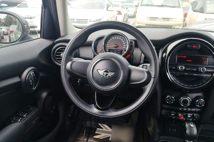 Used MINI 2015 1.2T ONE Five-Door Edition Steering Wheel