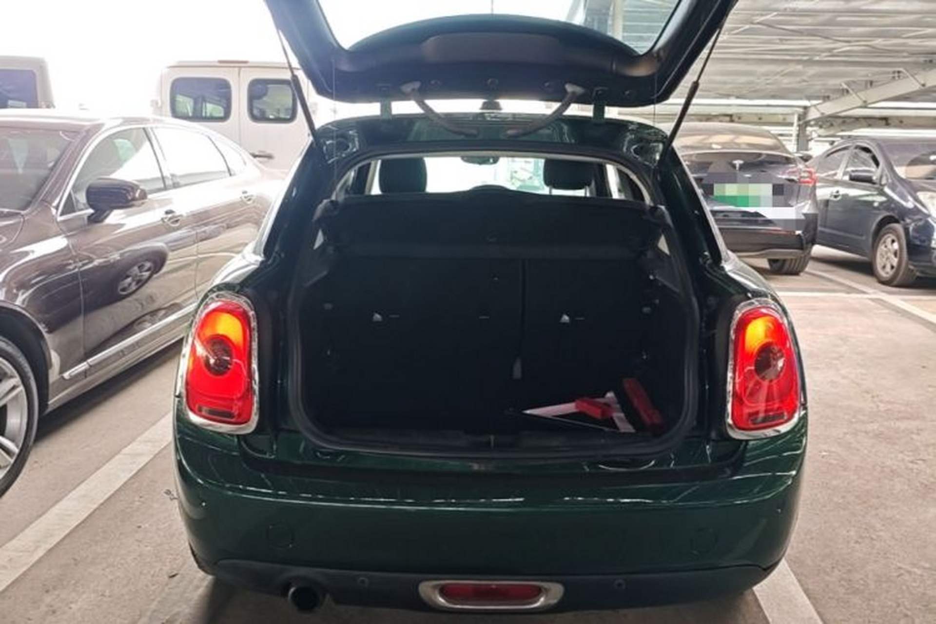 Used MINI 2015 1.2T ONE Five-Door Edition Trunk