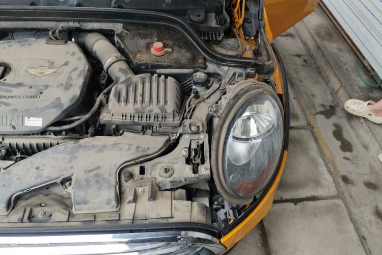 Used MINI 2015 1.2T ONE Five-Door Edition Engine Bay Left