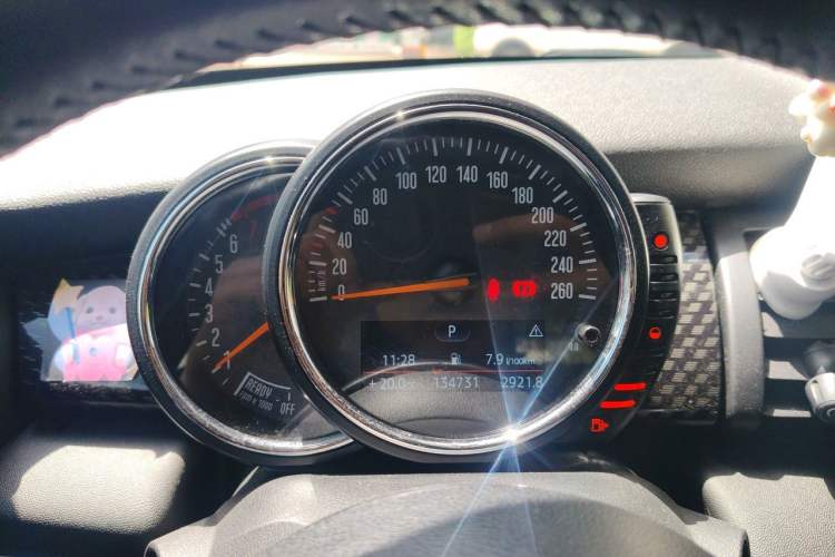 Used MINI 2015 2.0T COOPER S Five-Door Edition Instrument Cluster