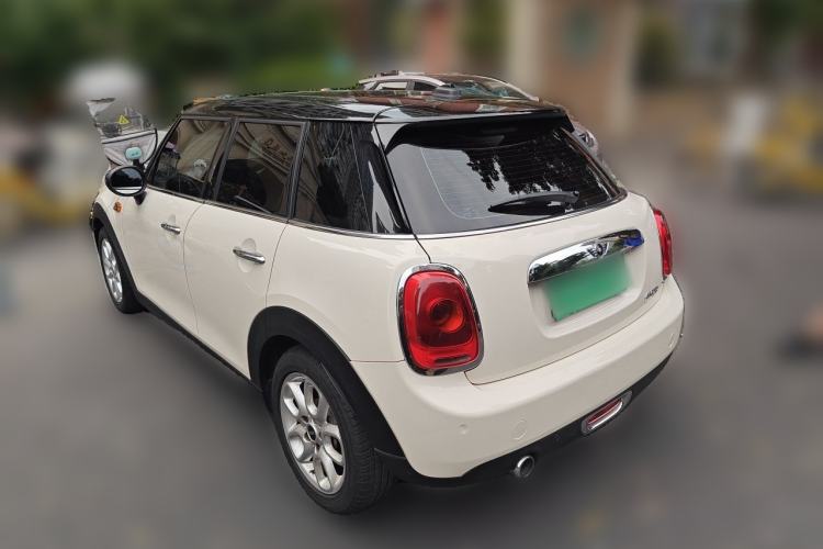 Used MINI 2015 1.5T COOPER Fun Five-Door Edition Rear Left 45 Deg