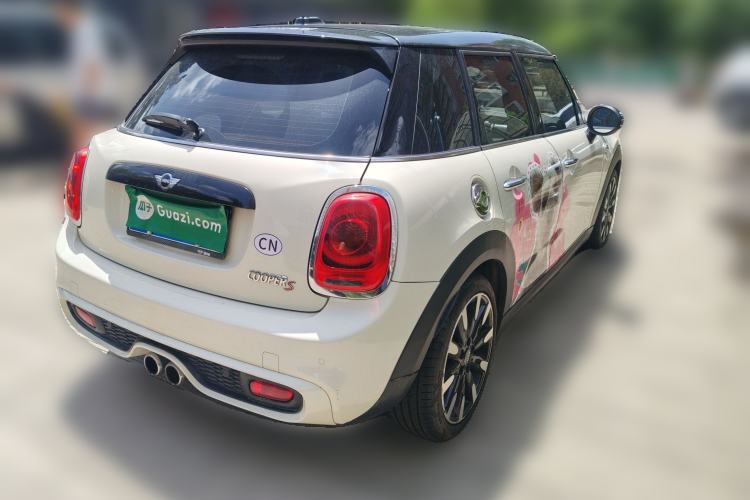 Used MINI 2015 2.0T COOPER S Five-Door Edition Rear Right 45 Deg