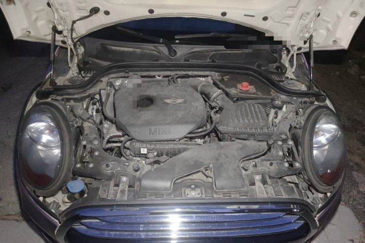 Used MINI 2015 1.5T COOPER Fun Five-Door Edition Engine Bay