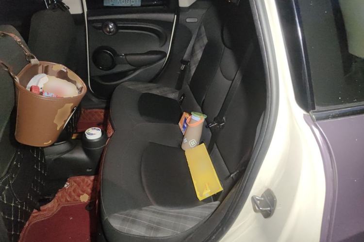 Used MINI 2015 1.5T COOPER Fun Five-Door Edition Left Rear Seat