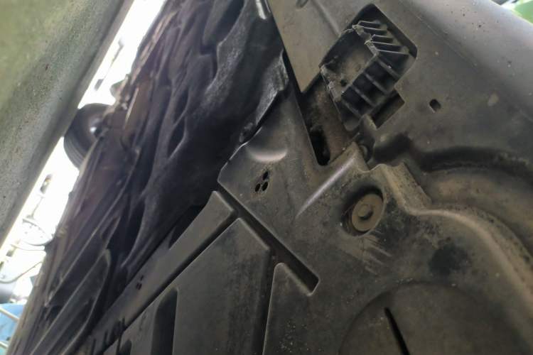 Used MINI 2015 1.2T ONE Five-Door Edition Left Side Sill