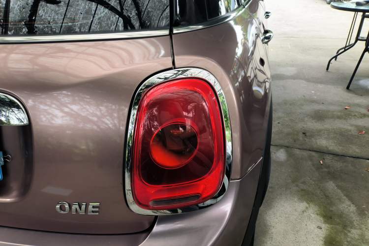 Used MINI 2015 1.2T ONE Five-Door Edition Right Rear Taillight