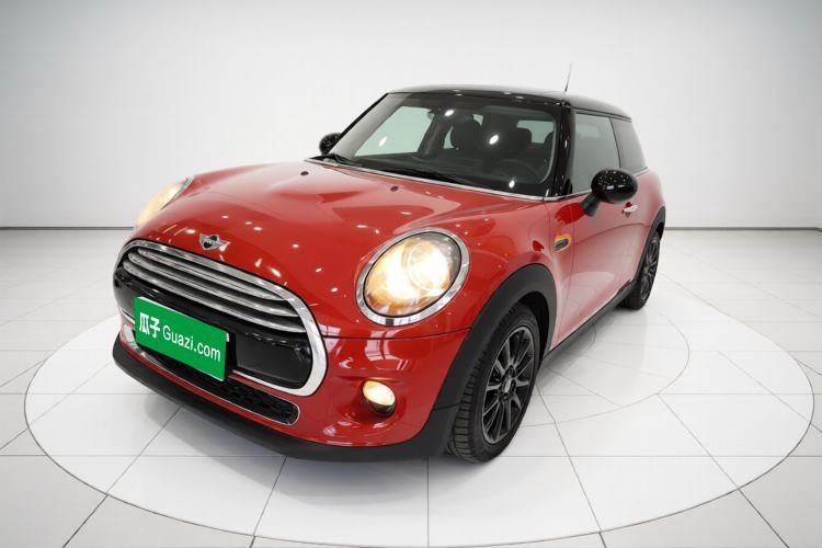 Used MINI 2015 1.5T COOPER Fun Five-Door Edition Guazi used car, China used car export, Used car for sale, Used MINI cars, Cheapest cars for sale
