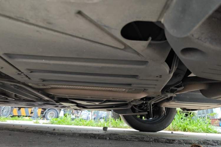Used MINI 2015 1.5T COOPER Fun Five-Door Edition Chassis Rear Left