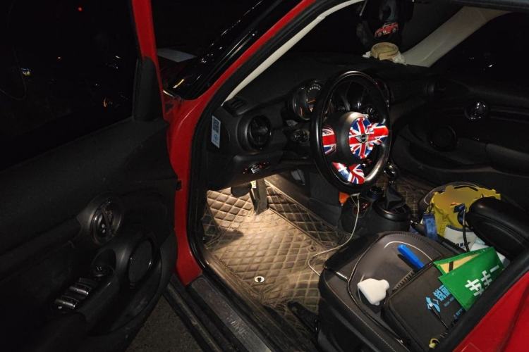 Used MINI 2015 1.2T ONE Five-Door Edition Driver Seat